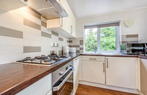 Narberth House | Bay Tree Lodge 01
