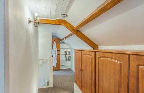 Ravenscar House | Bay - Uk44720
