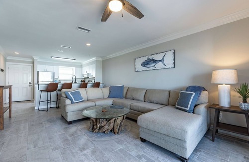 Orange Beach Condo | Bay View 6- W/Private Boat Slip, On Wolf Bay! Pool!