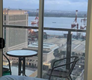 Mabolo Apartment | Bay View Apartment Sunvida Tower 28