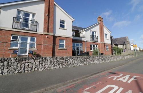 Tyn-y-Gongl House | Bay View