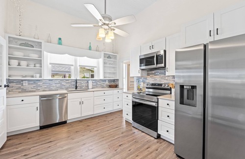 Port St. Joe Cottage | Bay view Historic home walking to St. Joseph Bay and Downtown.