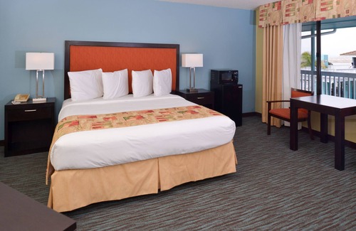 Morro Bay Hotel | Bay View Inn