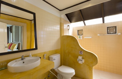 Ko Phi Phi Resort | Bay View Resort and Premier Resort
