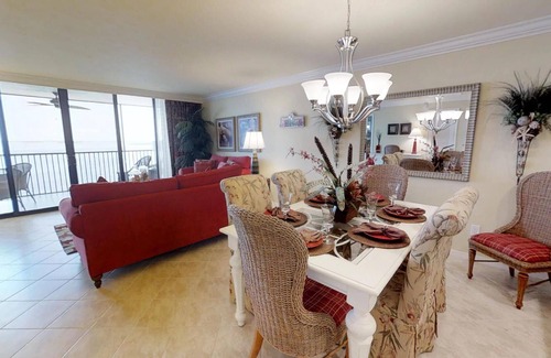 Punta Rassa Condo | Bay View Tower #532 RELAXING 2 BEDROOM CONDO WITH SPECTACULAR VIEW FROM PRIVATE LANAI