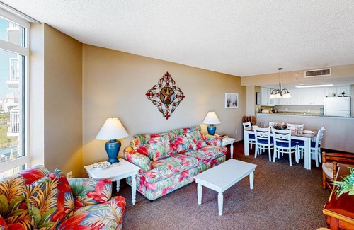 Crescent Beach Hotel | Bay Watch 0617