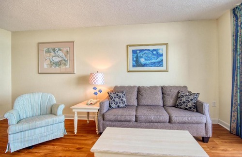 Crescent Beach Hotel | Bay Watch 1019