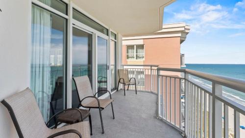 Crescent Beach House | Bay Watch Resort M 1811-Oceanfront-Crescent Beach