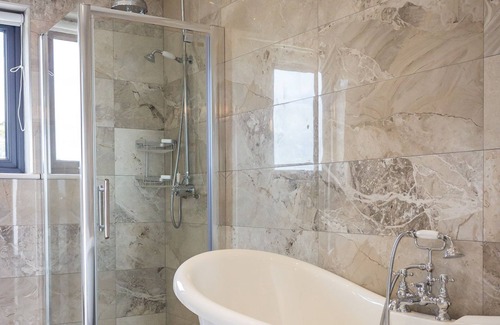 Clifden Cottage | Baybridge House, Sky Road