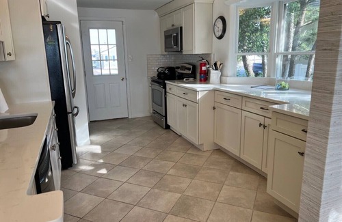 Stone Harbor House | BAYFRONT BEAUTY! Spectacular sunset & wetland views, a boatslip, jetski dock, private, tranquil location