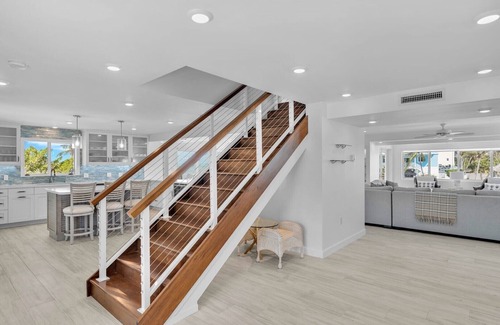 Toll Gate Shores House | Bayfront Bliss in Lower Matecumbe – 4BR/3.5BA with Heated Pool