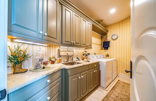 Riviera House | Bayfront Mansion w/Pool, 6BR, Ample Parking & Sunset Views