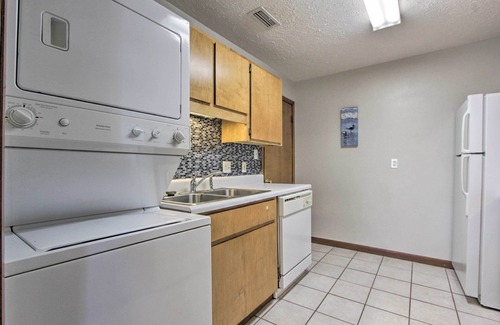 Parker Apartment | Bayfront Panama City Studio Near Tyndall AFB!
