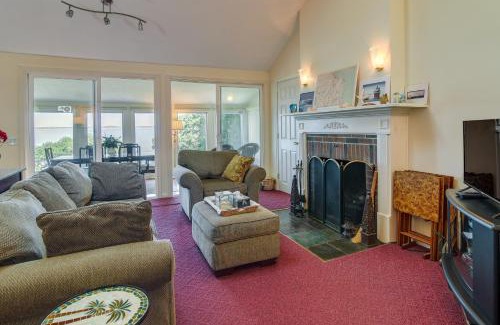 Plymouth House | Bayfront Plymouth Gem with Sunroom, Steps to Shore!