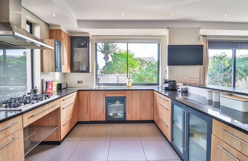 Sunset Beach Villa | Bayhill Terrace 17 by CTHA