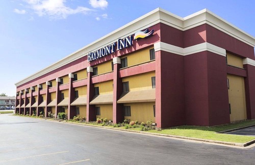 Fort Smith Hotel | Baymont by Wyndham Fort Smith