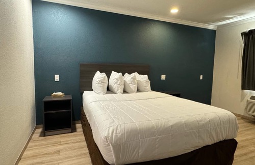 Bakersfield Hotel | Baymont by Wyndham Bakersfield