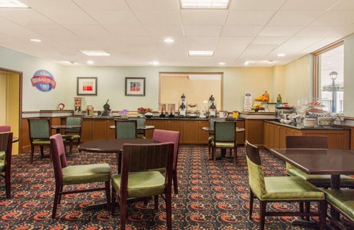 Terry Sanford Hotel | Baymont by Wyndham Fayetteville Fort Bragg Area