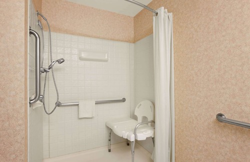 Golden Hotel | Baymont by Wyndham Golden/Red Rocks