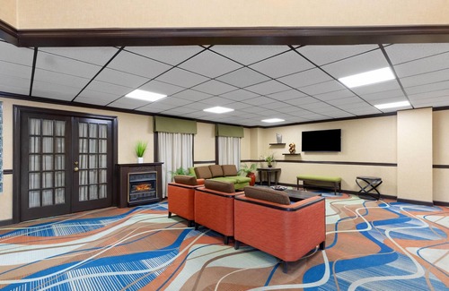 Knoxville Hotel | Baymont by Wyndham Knoxville I-75