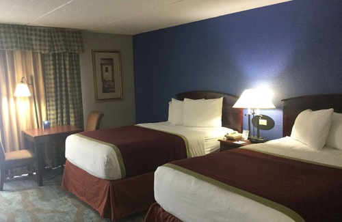 Michigan City Hotel | Baymont by Wyndham Michigan City