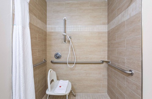 Midway Hotel | Baymont by Wyndham Midway/Tallahassee