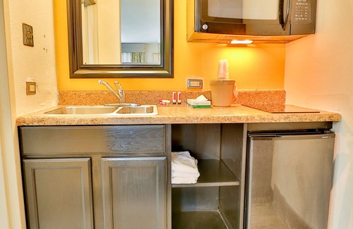 Murfreesboro Hotel | Baymont by Wyndham Murfreesboro