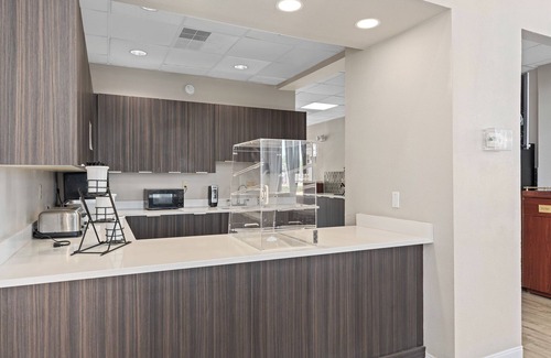 Orlando Hotel | Baymont by Wyndham Orlando East