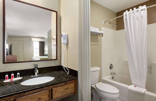 Warner Robins Hotel | Baymont by Wyndham Warner Robins