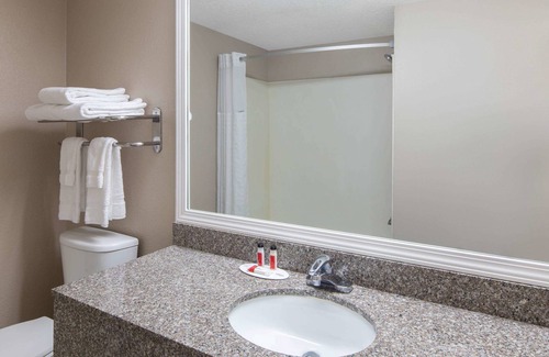 Douglasville Hotel | Baymont Inn and Suites Douglasville Atlanta