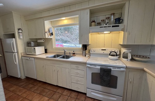 Warren Ski Chalet | Bayou Chalet – Your Perfect Getaway Near Sugarbush Resort
