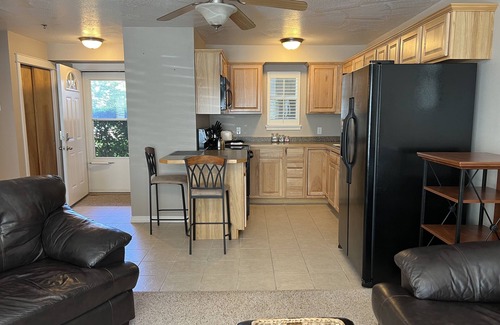 Polson Condo | Baypoint Escape on Flathead Lake