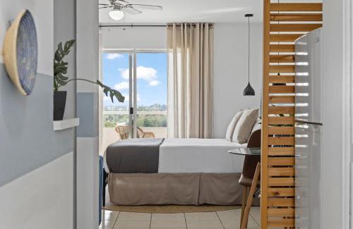 North Bay Village Apartment | Bayshore Bliss- Cozy Space Pool & Views