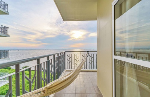 Tambo Apartment | Bayshore Luxe by Prime