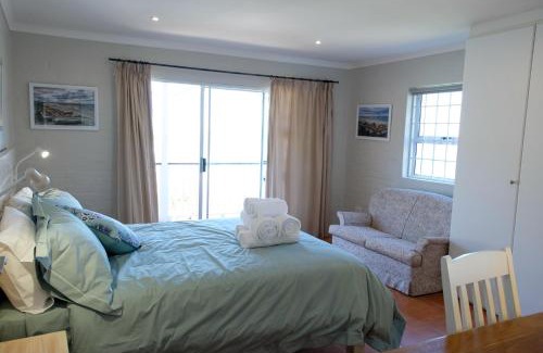 Glencairn Apartment | Bayside Cottage