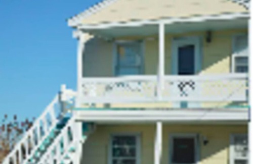 Ocean City Cottage | Bayside Family Cottages bayside life and easy walk to the beach and boardwalk !
