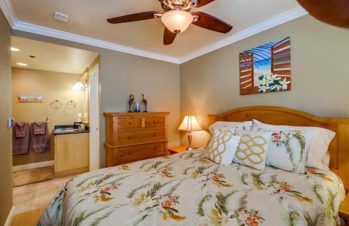 Mission Beach House | Bayside Gem - Beachfront - Vibrant - Ocean Breeze