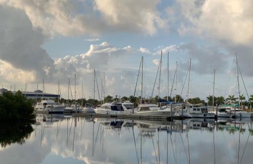 Ruskin Apartment | Bayside Retreat