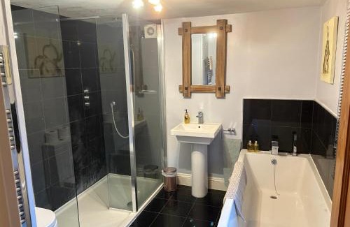 Dorchester Bed & Breakfast | Baytree Guest House