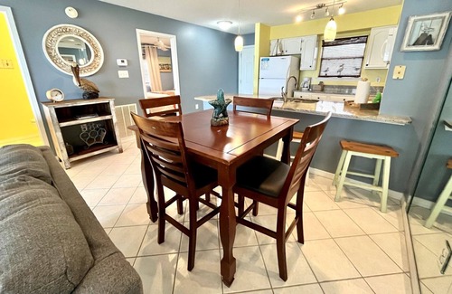 Orange Beach Condo | Bayview 82 2 Bedroom Condo by RedAwning