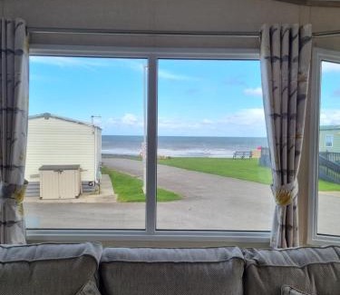Llanrhystud Other | Bayview at Pengarreg