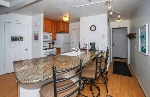 Boulder Bay Condo | Bayview Condo