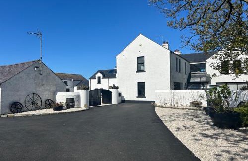 Dunseverick House | Bayview Farm Holiday Cottages