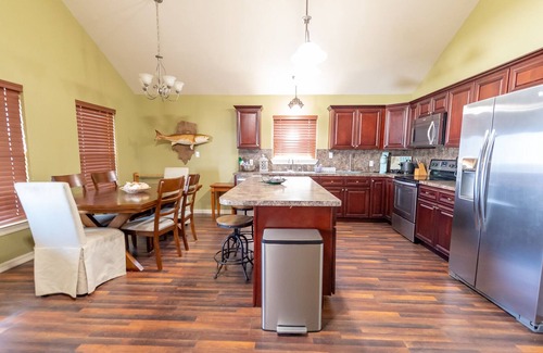 Golden Meadow House | Bayview-- Waterfront with boat access Grand Isle