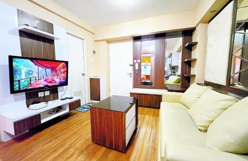 Pluit Apartment | baywalk 2BR Sea view & exclusive