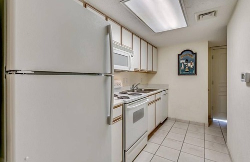 Crescent Beach Condo | Baywatch Resort by Escape