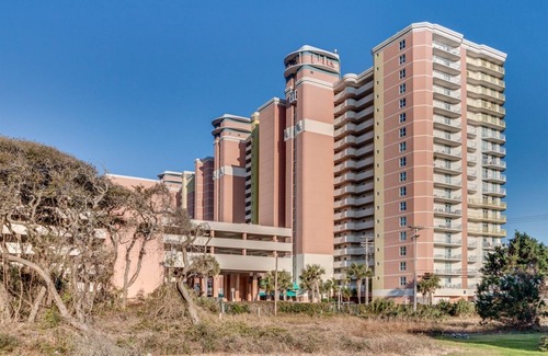 Crescent Beach Condo | Baywatch Resort by Escape