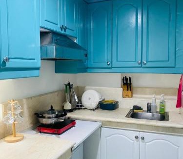 Ermita Night District Apartment | Baywatch tower malate Manila