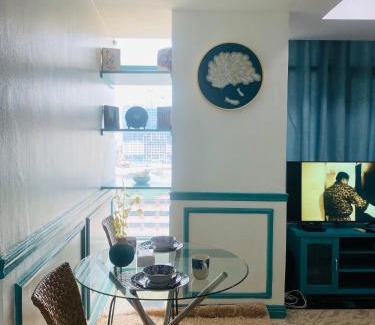 Ermita Night District Hotel | Baywatch Tower