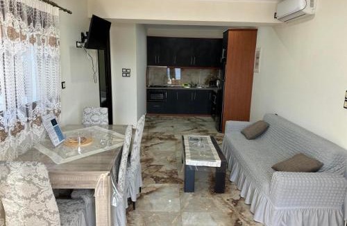 Fournoi Apartment | BAZAKOS’ LUXURY SEA FRONT APARTMENT